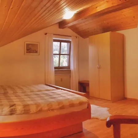 Ferienwohnung Franzi Garmisch-Partenkirchen Exterior photo