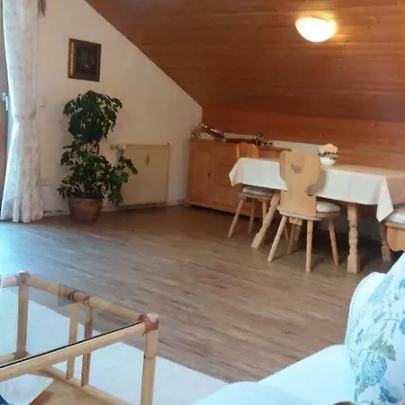 Ferienwohnung Franzi Garmisch-Partenkirchen Exterior photo